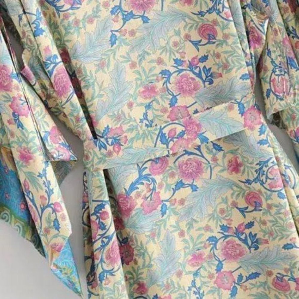 Luxe Bohemian Gypsy Print Kimono Wrap Coverup - Picture 10 of 11